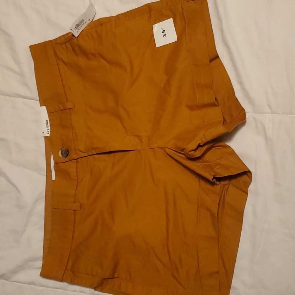 Brand New Old Navy Everyday Shorts